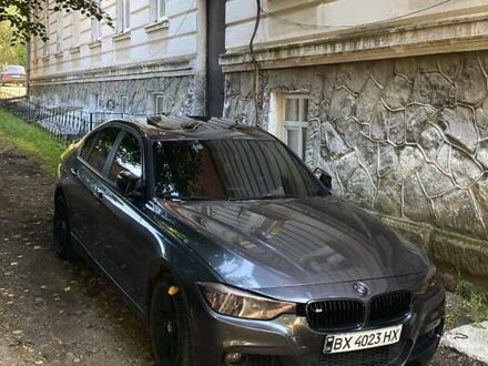 Серый БМВ 3 Серия, объемом двигателя 2 л и пробегом 300 тыс. км за 11000 $, фото 1 на Automoto.ua