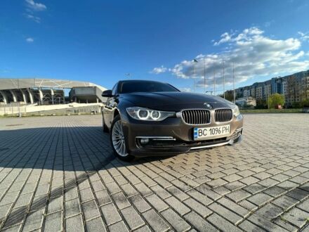 Серый БМВ 3 Серия, объемом двигателя 2 л и пробегом 327 тыс. км за 15555 $, фото 1 на Automoto.ua