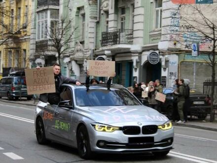 Серый БМВ 3 Серия, объемом двигателя 2 л и пробегом 115 тыс. км за 15999 $, фото 1 на Automoto.ua