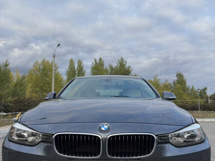 БМВ 3 Серия 2015 в Днепре (Днепропетровске) на Automoto.ua Серый БМВ 3 Серия, объемом двигателя 2 л и пробегом 104 тыс. км за 15500 $, фото 1 на Automoto.ua