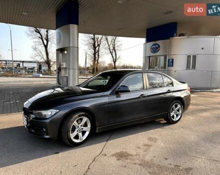 Серый БМВ 3 Серия, объемом двигателя 2 л и пробегом 145 тыс. км за 12800 $, фото 1 на Automoto.ua