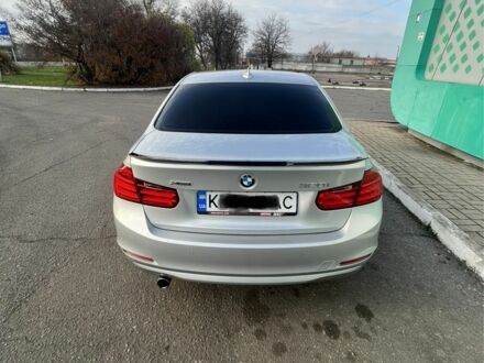 Серый БМВ 3 Серия, объемом двигателя 2 л и пробегом 40 тыс. км за 17200 $, фото 1 на Automoto.ua