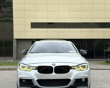 Серый БМВ 3 Серия, объемом двигателя 2 л и пробегом 129 тыс. км за 19900 $, фото 1 на Automoto.ua