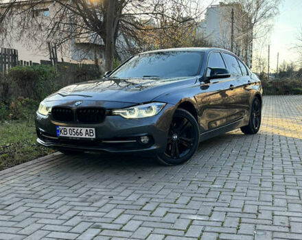 Серый БМВ 3 Серия, объемом двигателя 2 л и пробегом 85 тыс. км за 21000 $, фото 1 на Automoto.ua