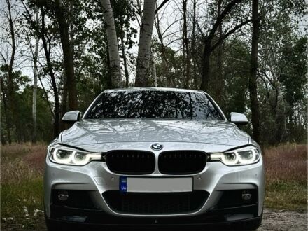 БМВ 3 Серия 2017 в Запорожье на Automoto.ua Серый БМВ 3 Серия, объемом двигателя 2 л и пробегом 74 тыс. км за 21500 $, фото 1 на Automoto.ua