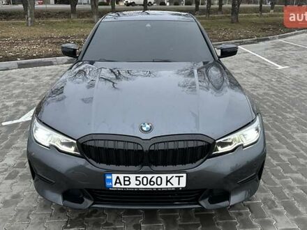 БМВ 3 Серия 2019 в Тульчине на Automoto.ua Серый БМВ 3 Серия, объемом двигателя 2 л и пробегом 108 тыс. км за 26600 $, фото 1 на Automoto.ua