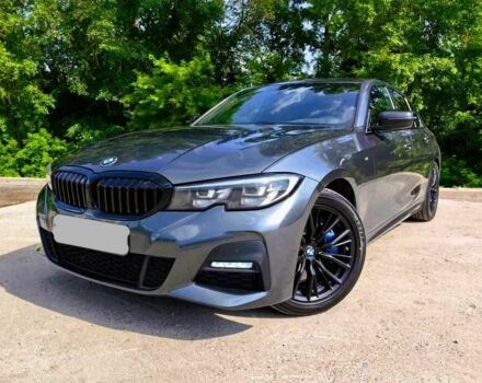 Серый БМВ 3 Серия, объемом двигателя 2 л и пробегом 75 тыс. км за 20500 $, фото 1 на Automoto.ua