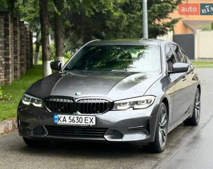 Серый БМВ 3 Серия, объемом двигателя 2 л и пробегом 112 тыс. км за 24000 $, фото 1 на Automoto.ua