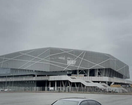 Серый БМВ 3 Серия, объемом двигателя 2 л и пробегом 108 тыс. км за 31000 $, фото 1 на Automoto.ua