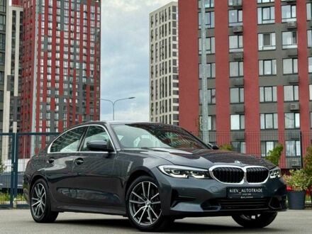 Серый БМВ 3 Серия, объемом двигателя 2 л и пробегом 106 тыс. км за 28950 $, фото 1 на Automoto.ua