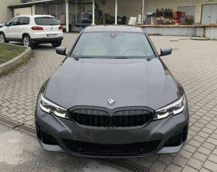 БМВ 3 Серия 2020 в Львове на Automoto.ua Серый БМВ 3 Серия, объемом двигателя 2 л и пробегом 71 тыс. км за 24700 $, фото 1 на Automoto.ua