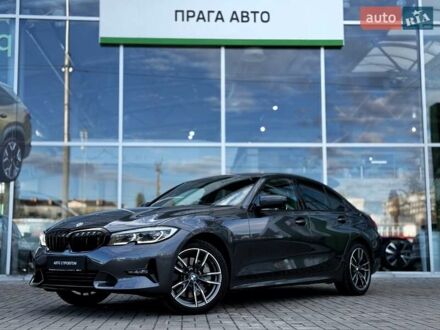 БМВ 3 Серія 2021 у Києві на Automoto.ua Сірий БМВ 3 Серія, об'ємом двигуна 2 л та пробігом 46 тис. км за 39800 $, фото 1 на Automoto.ua