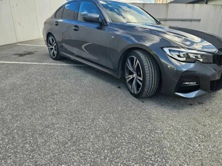 Серый БМВ 3 Серия, объемом двигателя 2 л и пробегом 24 тыс. км за 17000 $, фото 1 на Automoto.ua