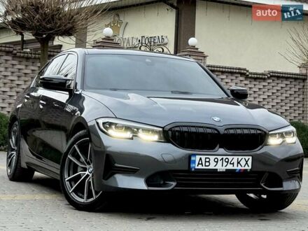 Серый БМВ 3 Серия, объемом двигателя 2 л и пробегом 67 тыс. км за 28500 $, фото 1 на Automoto.ua