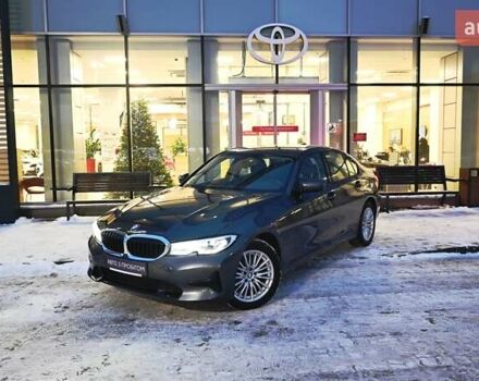 Серый БМВ 3 Серия, объемом двигателя 2 л и пробегом 36 тыс. км за 33885 $, фото 1 на Automoto.ua