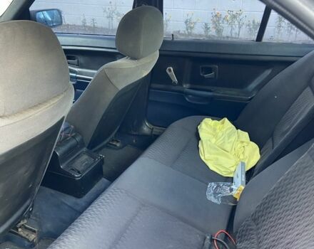 Синій БМВ 3 Серія, об'ємом двигуна 1.8 л та пробігом 2 тис. км за 1600 $, фото 4 на Automoto.ua