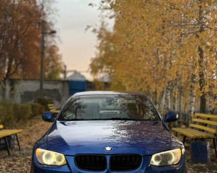 Синій БМВ 3 Серія, об'ємом двигуна 2.98 л та пробігом 69 тис. км за 10000 $, фото 4 на Automoto.ua