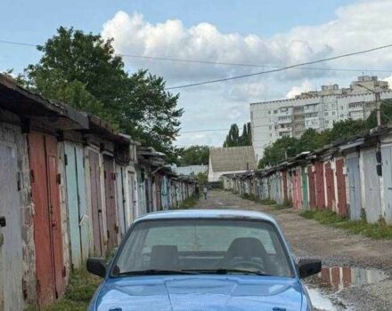 Синий БМВ 3 Серия, объемом двигателя 2 л и пробегом 777 тыс. км за 2600 $, фото 1 на Automoto.ua