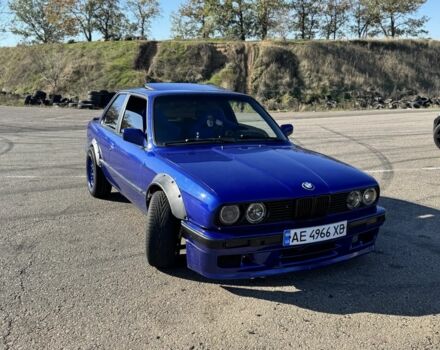 Синий БМВ 3 Серия, объемом двигателя 2 л и пробегом 250 тыс. км за 7000 $, фото 1 на Automoto.ua