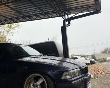 Синий БМВ 3 Серия, объемом двигателя 2.8 л и пробегом 200 тыс. км за 7999 $, фото 4 на Automoto.ua