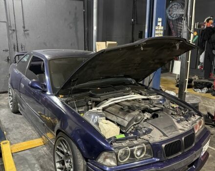 Синий БМВ 3 Серия, объемом двигателя 2.8 л и пробегом 200 тыс. км за 7999 $, фото 3 на Automoto.ua