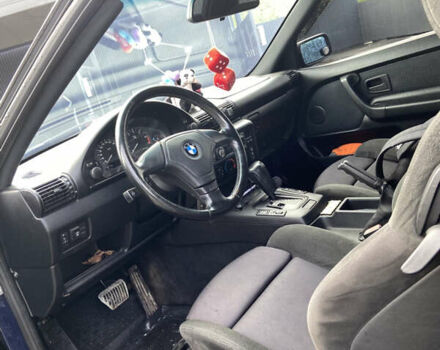 Синий БМВ 3 Серия, объемом двигателя 1.6 л и пробегом 198 тыс. км за 4100 $, фото 9 на Automoto.ua