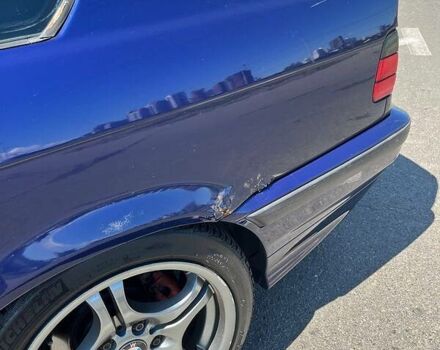 Синій БМВ 3 Серія, об'ємом двигуна 2 л та пробігом 375 тис. км за 2800 $, фото 15 на Automoto.ua