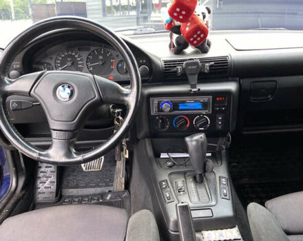 Синий БМВ 3 Серия, объемом двигателя 1.6 л и пробегом 198 тыс. км за 4100 $, фото 19 на Automoto.ua