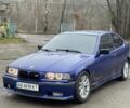 Синий БМВ 3 Серия, объемом двигателя 1.9 л и пробегом 250 тыс. км за 2150 $, фото 1 на Automoto.ua