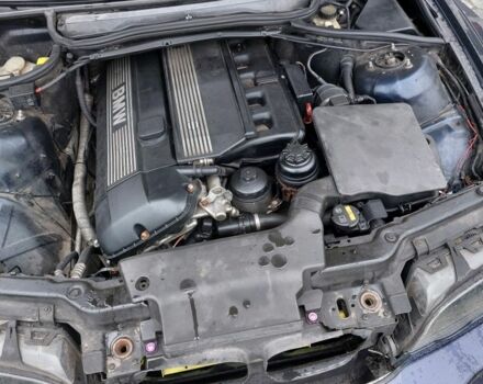 Синий БМВ 3 Серия, объемом двигателя 3 л и пробегом 200 тыс. км за 11000 $, фото 9 на Automoto.ua