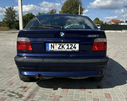 Синий БМВ 3 Серия, объемом двигателя 1.8 л и пробегом 300 тыс. км за 2350 $, фото 6 на Automoto.ua