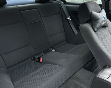 Синий БМВ 3 Серия, объемом двигателя 1.9 л и пробегом 185 тыс. км за 5500 $, фото 7 на Automoto.ua