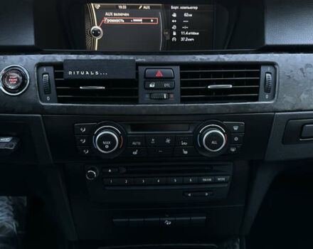 Синий БМВ 3 Серия, объемом двигателя 3 л и пробегом 253 тыс. км за 10500 $, фото 9 на Automoto.ua