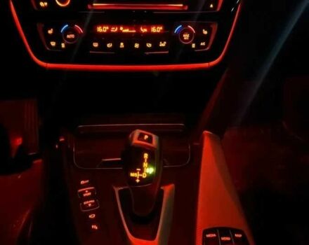 Синій БМВ 3 Серія, об'ємом двигуна 2 л та пробігом 130 тис. км за 17500 $, фото 8 на Automoto.ua