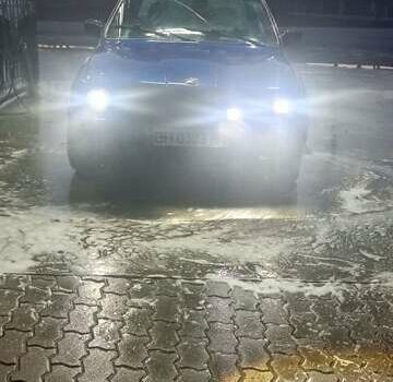 Синий БМВ 3 Серия, объемом двигателя 1.8 л и пробегом 350 тыс. км за 1500 $, фото 5 на Automoto.ua