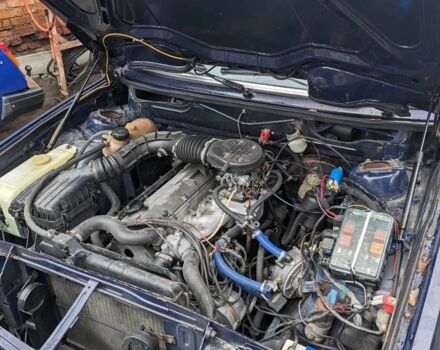 Синий БМВ 3 Серия, объемом двигателя 2 л и пробегом 300 тыс. км за 800 $, фото 6 на Automoto.ua