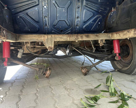 Синій БМВ 3 Серія, об'ємом двигуна 2 л та пробігом 100 тис. км за 2900 $, фото 7 на Automoto.ua