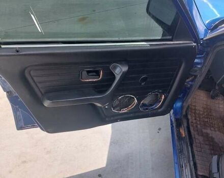 Синий БМВ 3 Серия, объемом двигателя 2.32 л и пробегом 311 тыс. км за 2499 $, фото 12 на Automoto.ua