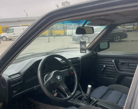 Синій БМВ 3 Серія, об'ємом двигуна 1.98 л та пробігом 1 тис. км за 2998 $, фото 12 на Automoto.ua