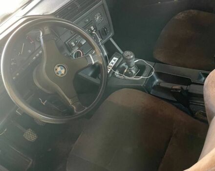 Синий БМВ 3 Серия, объемом двигателя 2.4 л и пробегом 500 тыс. км за 1287 $, фото 5 на Automoto.ua