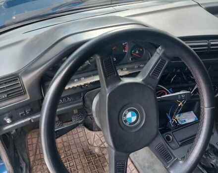 Синий БМВ 3 Серия, объемом двигателя 2.32 л и пробегом 311 тыс. км за 2499 $, фото 39 на Automoto.ua