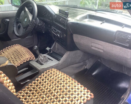 Синий БМВ 3 Серия, объемом двигателя 2.44 л и пробегом 440 тыс. км за 1000 $, фото 8 на Automoto.ua