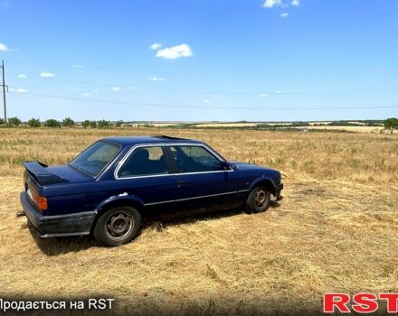 Синий БМВ 3 Серия, объемом двигателя 1.8 л и пробегом 0 тыс. км за 1600 $, фото 3 на Automoto.ua