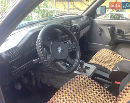 Синий БМВ 3 Серия, объемом двигателя 2.44 л и пробегом 440 тыс. км за 1000 $, фото 6 на Automoto.ua