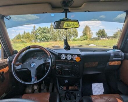 Синий БМВ 3 Серия, объемом двигателя 1.8 л и пробегом 240 тыс. км за 1799 $, фото 7 на Automoto.ua