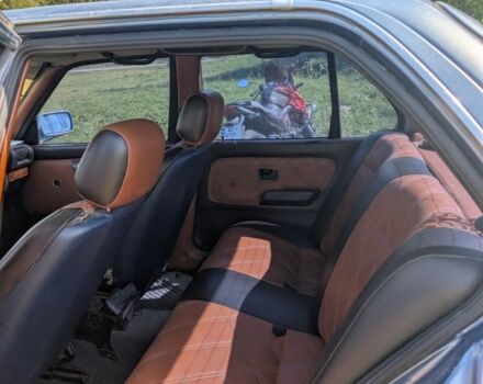 Синий БМВ 3 Серия, объемом двигателя 1.8 л и пробегом 240 тыс. км за 1799 $, фото 6 на Automoto.ua