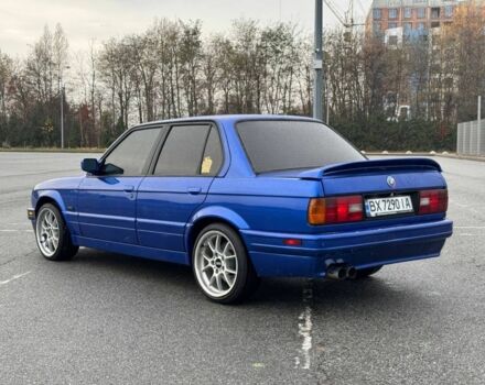 Синий БМВ 3 Серия, объемом двигателя 2 л и пробегом 200 тыс. км за 4000 $, фото 2 на Automoto.ua