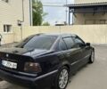 Синий БМВ 3 Серия, объемом двигателя 0 л и пробегом 300 тыс. км за 1850 $, фото 1 на Automoto.ua
