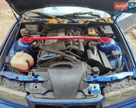 Синий БМВ 3 Серия, объемом двигателя 1.99 л и пробегом 334 тыс. км за 3700 $, фото 7 на Automoto.ua