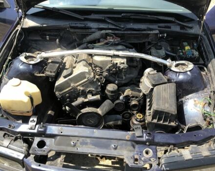 Синий БМВ 3 Серия, объемом двигателя 1.8 л и пробегом 280 тыс. км за 1500 $, фото 9 на Automoto.ua